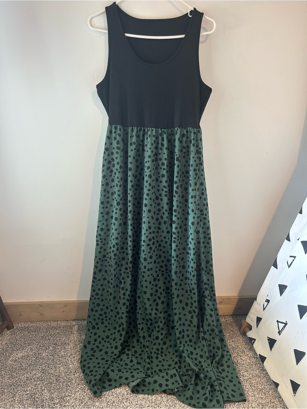 SHEIN Women’s Black & Green Polka Dot Dress